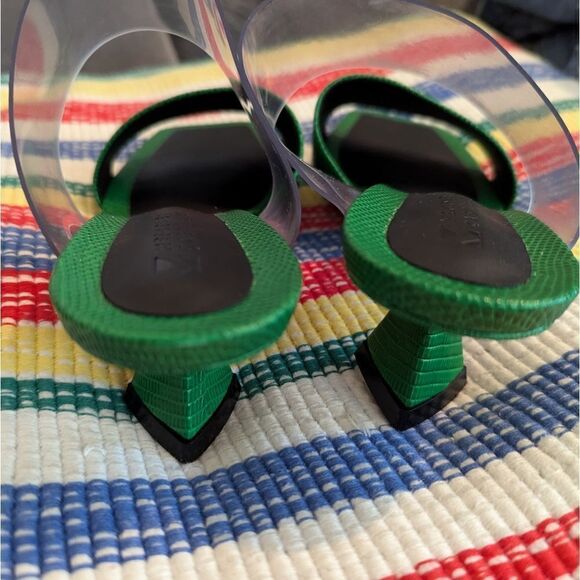 Viola green leather sandals from Mercedes Castillo - Picture 4 of 14